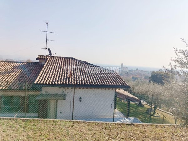 casa indipendente in vendita a Cazzago San Martino