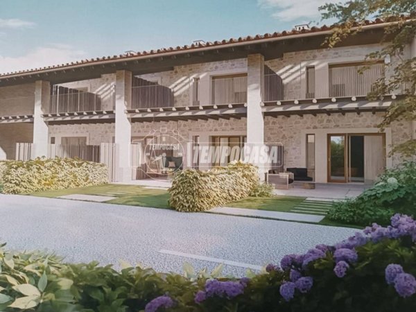 casa indipendente in vendita a Cazzago San Martino in zona Calino