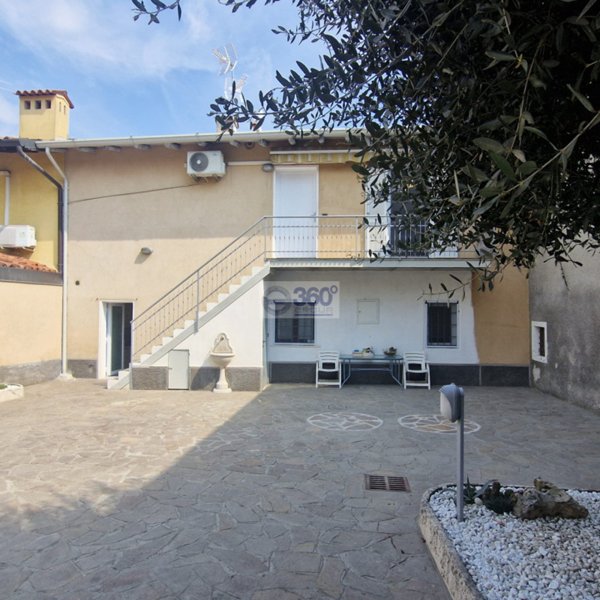 casa indipendente in vendita a Cazzago San Martino