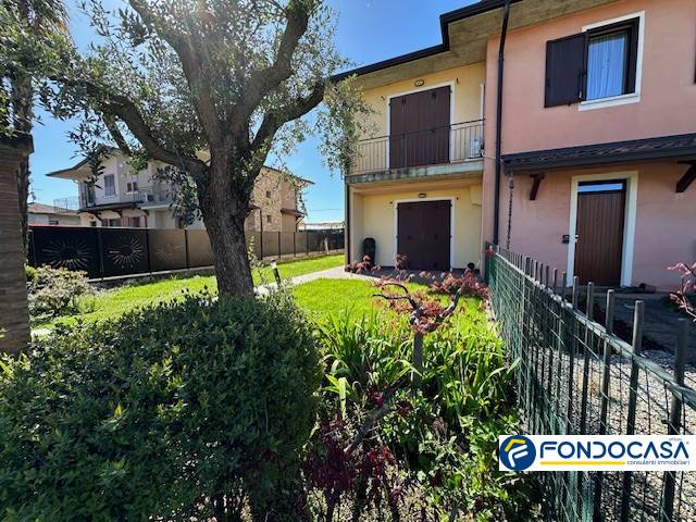 casa indipendente in vendita a Cazzago San Martino