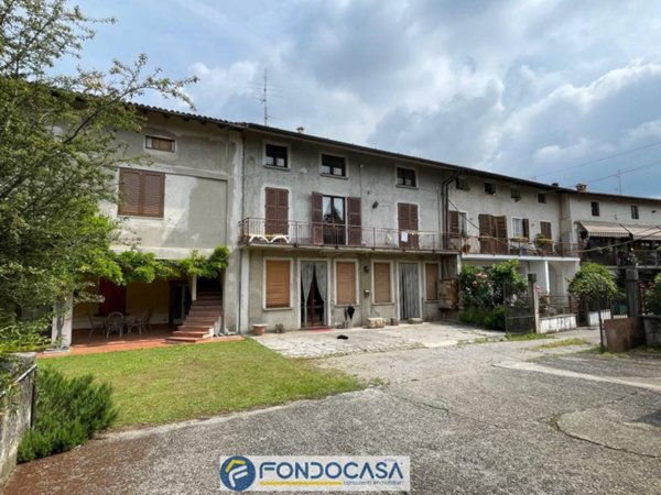 appartamento in vendita a Cazzago San Martino in zona Bornato