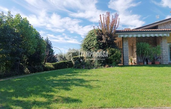casa indipendente in vendita a Cazzago San Martino