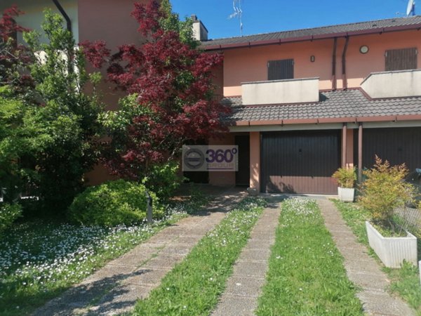 casa indipendente in vendita a Cazzago San Martino