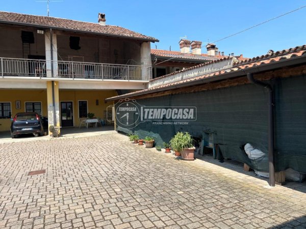 casa indipendente in vendita a Cazzago San Martino