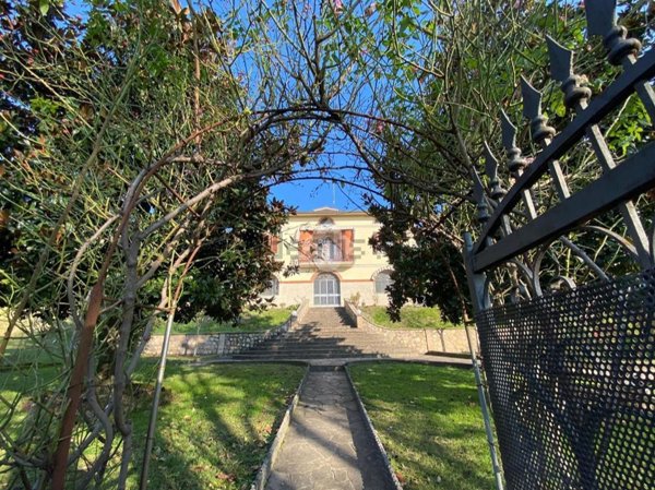 casa indipendente in vendita a Cazzago San Martino in zona Bornato