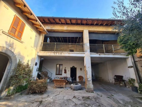 casa indipendente in vendita a Cazzago San Martino in zona Calino