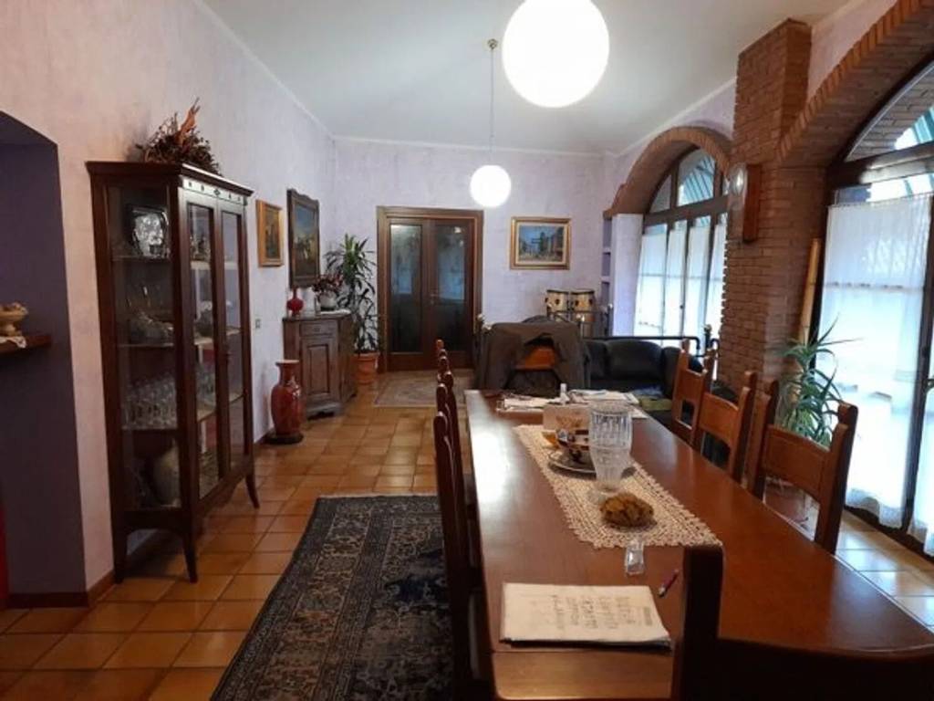 casa indipendente in vendita a Cazzago San Martino in zona Calino