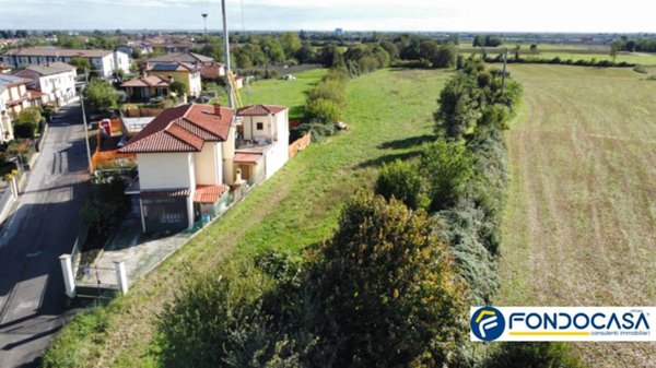 casa indipendente in vendita a Cazzago San Martino