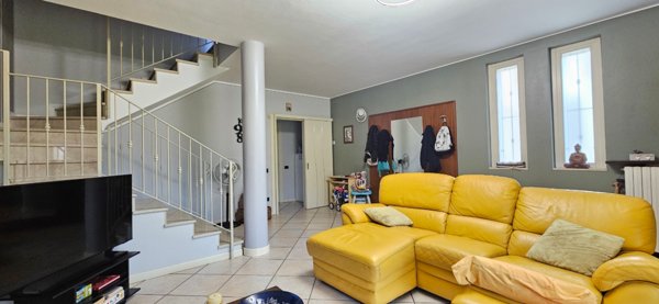 casa indipendente in vendita a Cazzago San Martino in zona Pedrocca