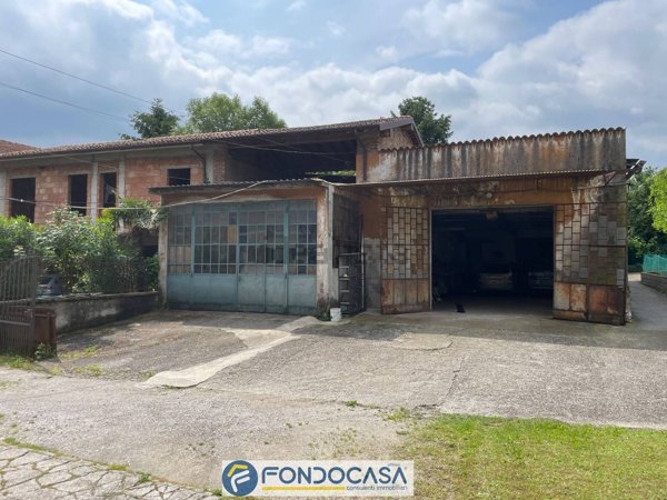 casale in vendita a Cazzago San Martino in zona Bornato
