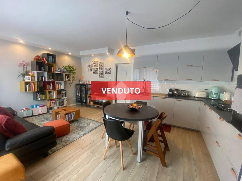 casa indipendente in vendita a Cazzago San Martino in zona Calino