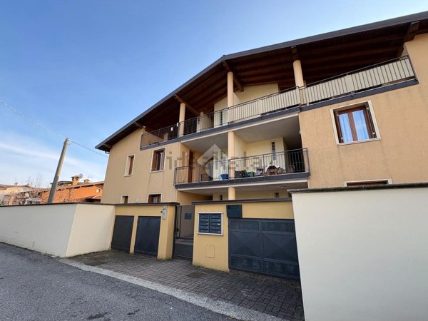 appartamento in vendita a Cazzago San Martino