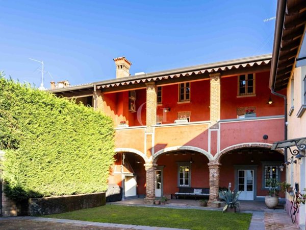 casa indipendente in vendita a Cazzago San Martino in zona Calino