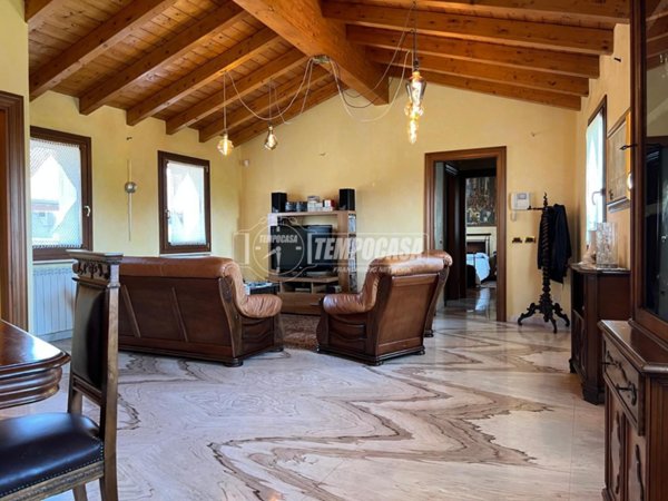 casa indipendente in vendita a Cazzago San Martino