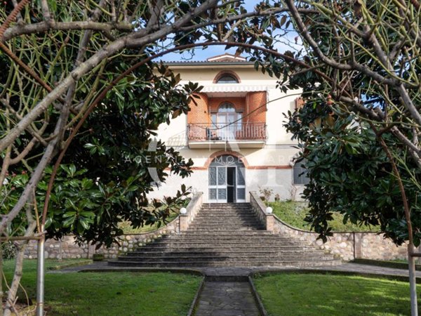 casa indipendente in vendita a Cazzago San Martino in zona Bornato