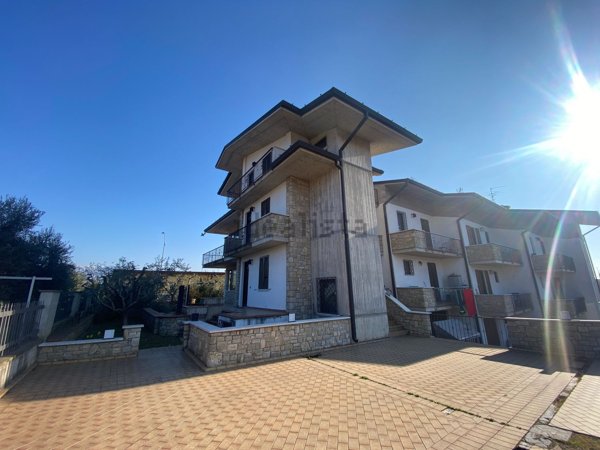 casa indipendente in vendita a Cazzago San Martino in zona Bornato