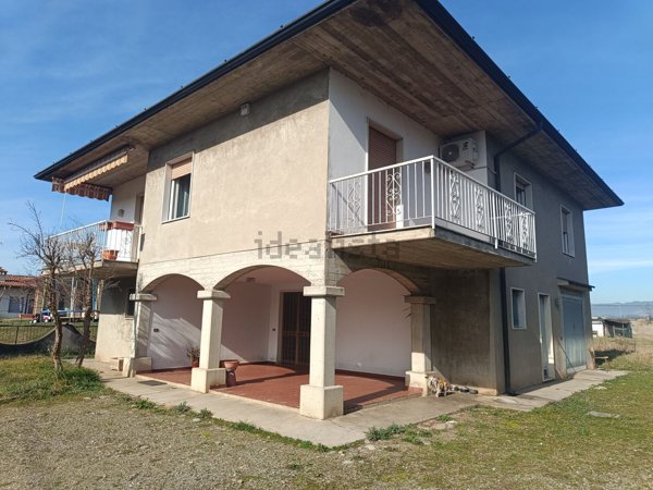 casa indipendente in vendita a Cazzago San Martino