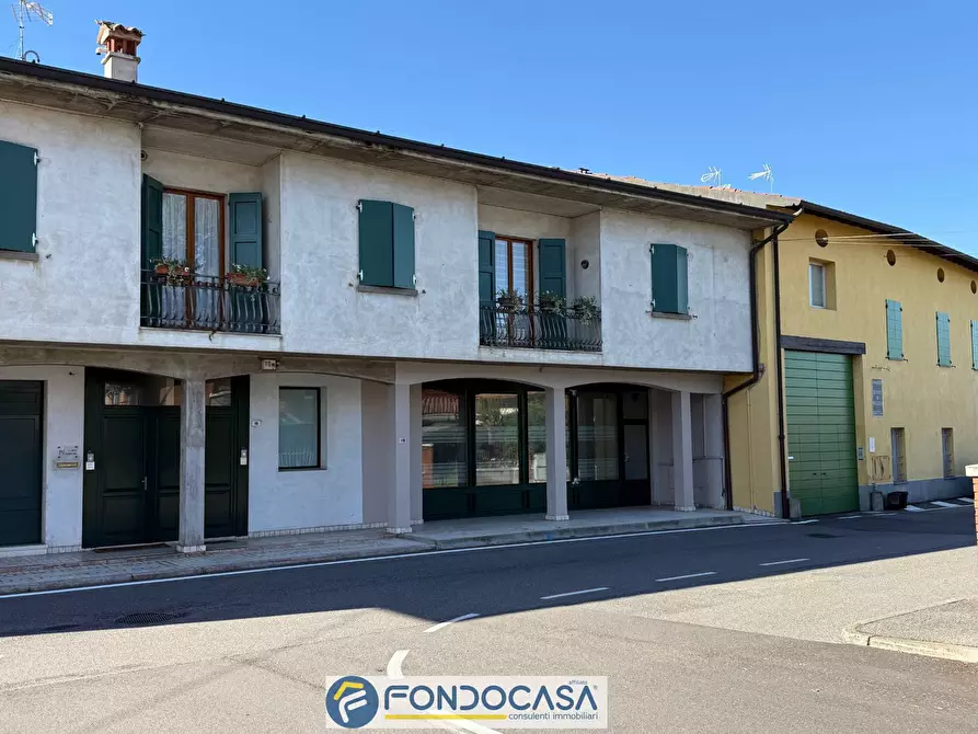 locale commerciale in vendita a Cazzago San Martino