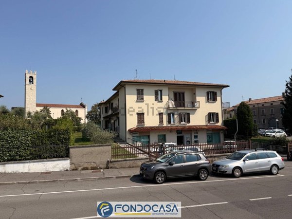 appartamento in vendita a Cazzago San Martino in zona Bornato