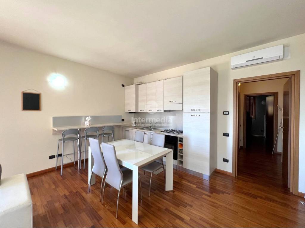 appartamento in vendita a Cazzago San Martino in zona Calino