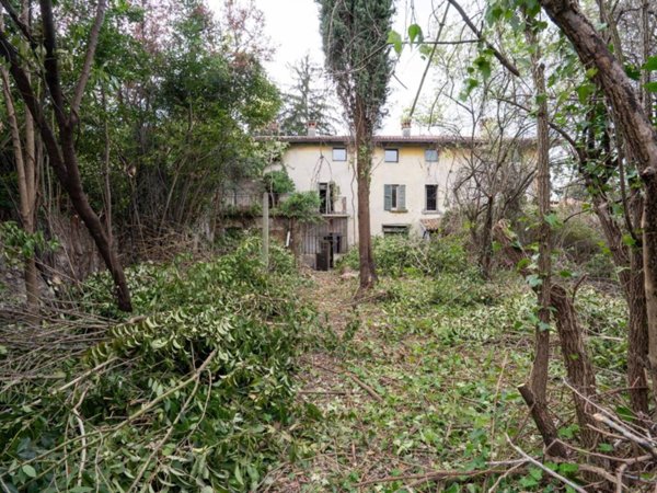 casa indipendente in vendita a Cazzago San Martino in zona Bornato