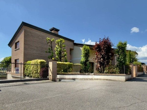 casa indipendente in vendita a Cazzago San Martino in zona Costa