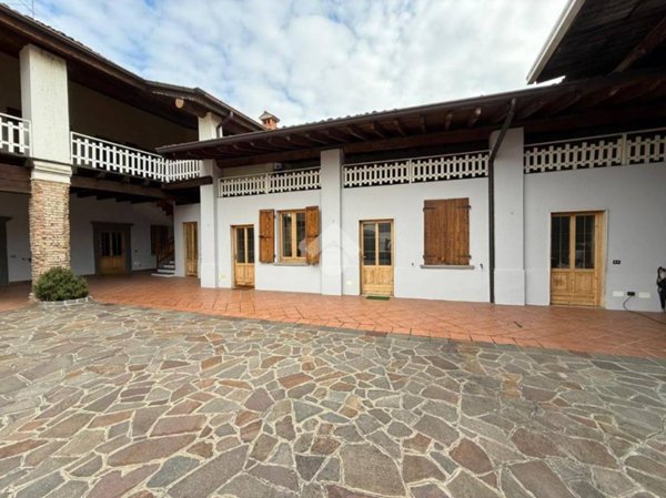 appartamento in vendita a Cazzago San Martino
