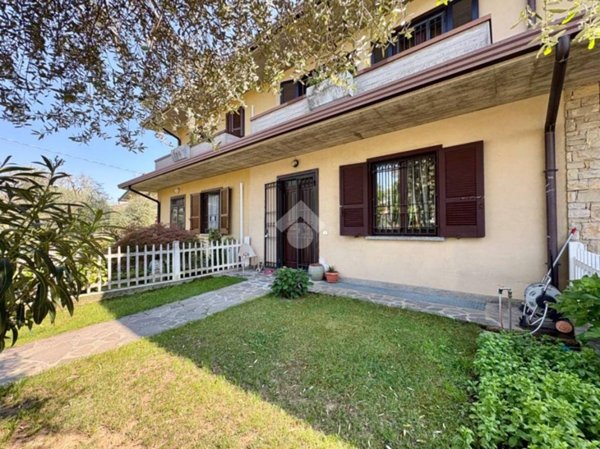 casa indipendente in vendita a Cazzago San Martino in zona Calino