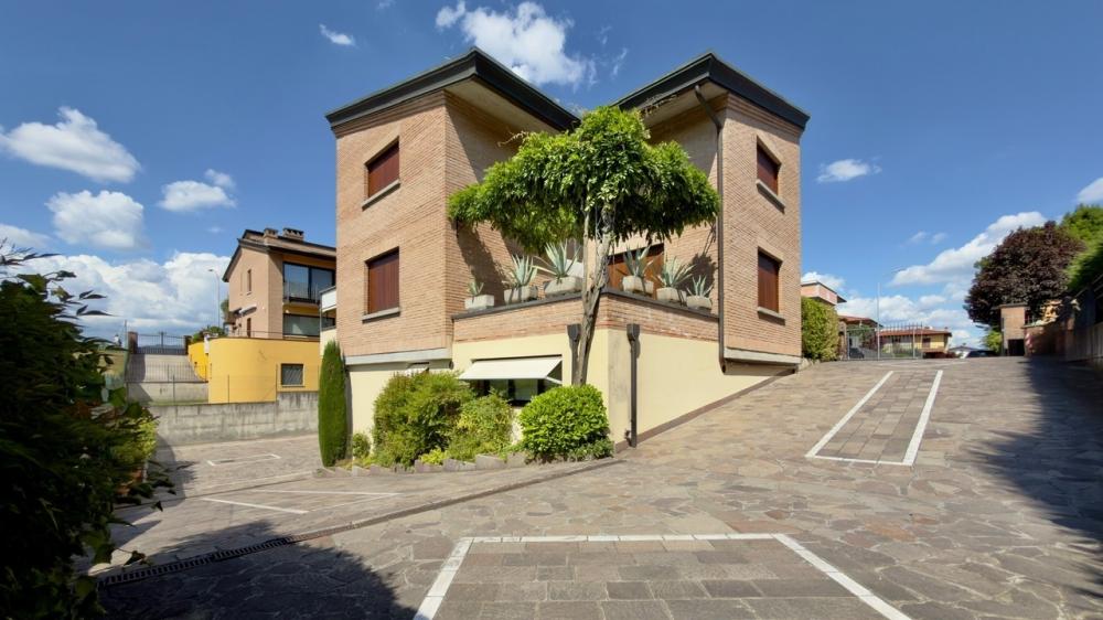 casa indipendente in vendita a Cazzago San Martino in zona Bornato