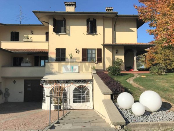 casa indipendente in vendita a Cazzago San Martino in zona Bornato
