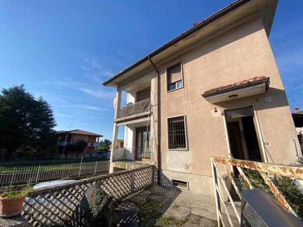 appartamento in vendita a Cazzago San Martino in zona Bornato