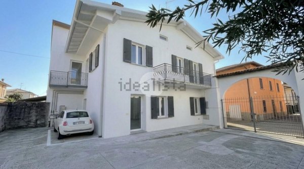 casa indipendente in vendita a Cazzago San Martino in zona Bornato