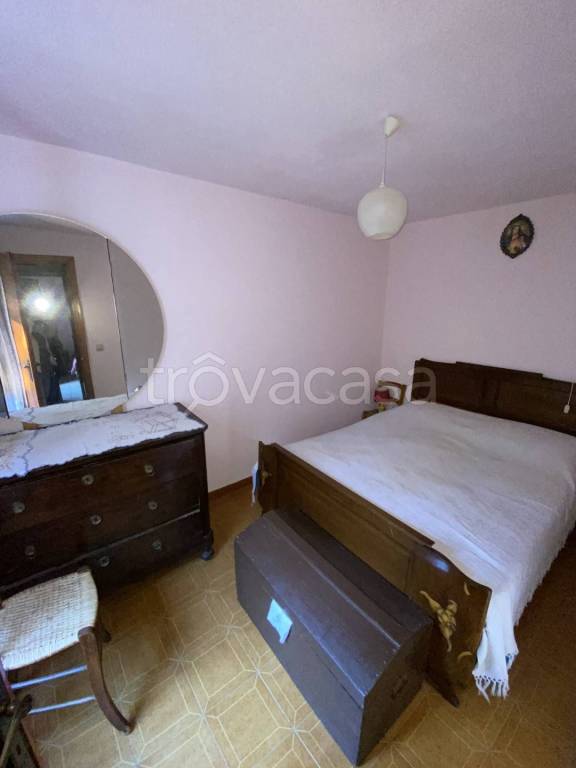 casa indipendente in vendita a Cedegolo in zona Grevo