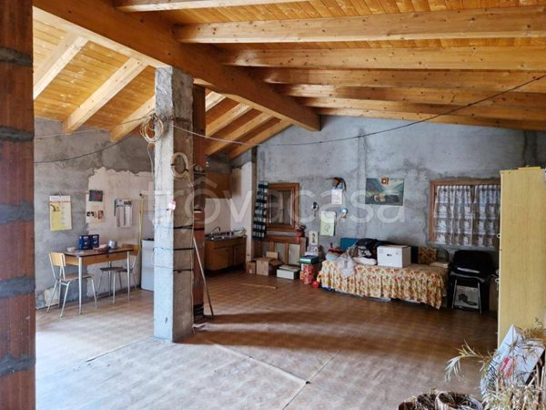appartamento in vendita a Cedegolo in zona Grevo