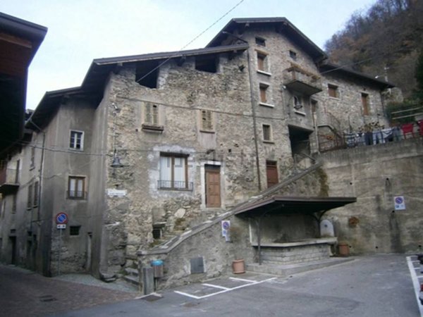 appartamento in vendita a Cedegolo