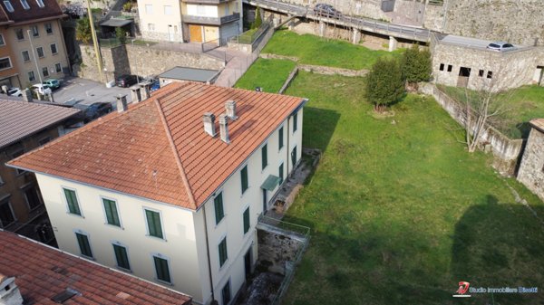 casa indipendente in vendita a Cedegolo