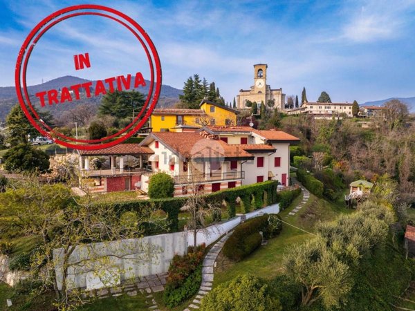 casa indipendente in vendita a Cellatica