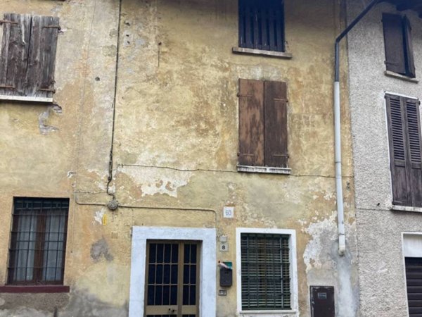 casa indipendente in vendita a Cellatica