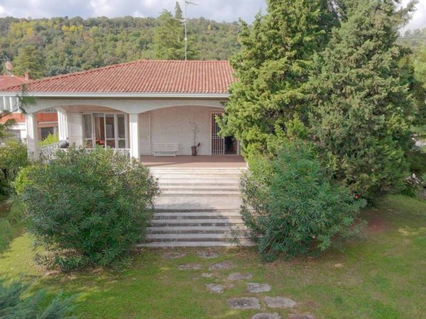 casa indipendente in vendita a Cellatica