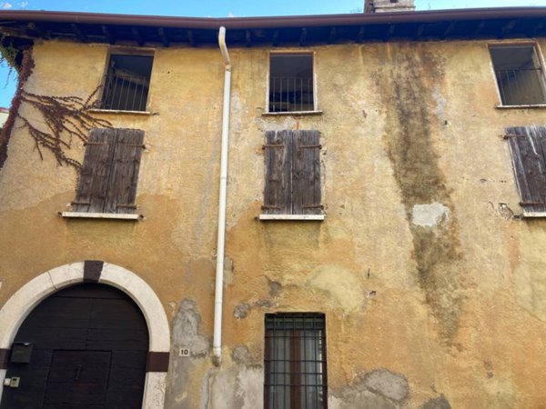 casa indipendente in vendita a Cellatica