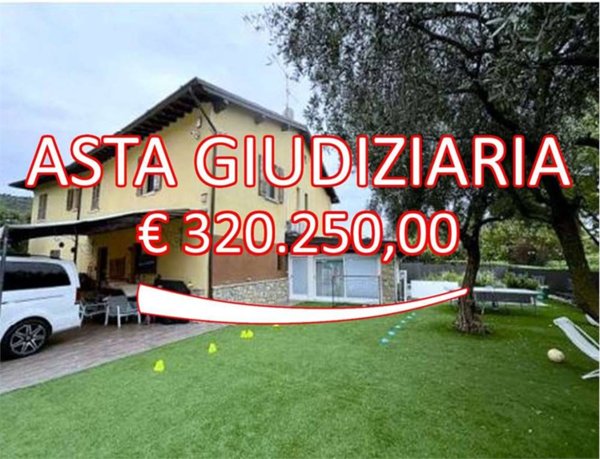 appartamento in vendita a Cellatica in zona Fantasina
