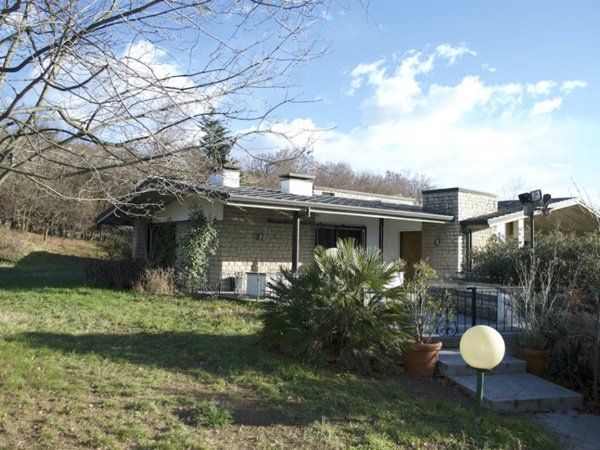 casa indipendente in vendita a Cellatica