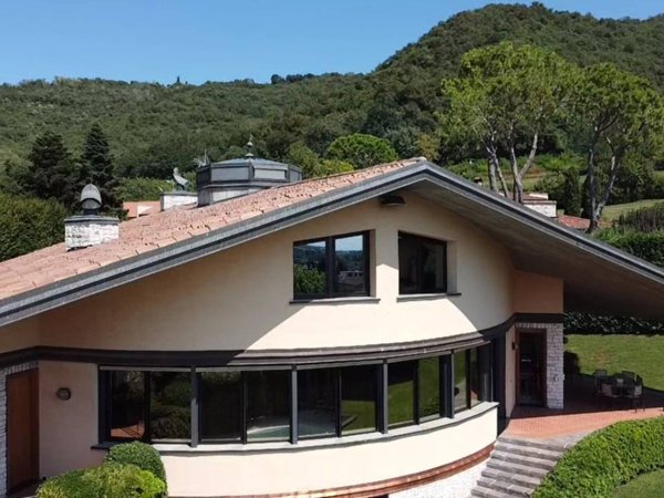 casa indipendente in vendita a Cellatica in zona Fantasina