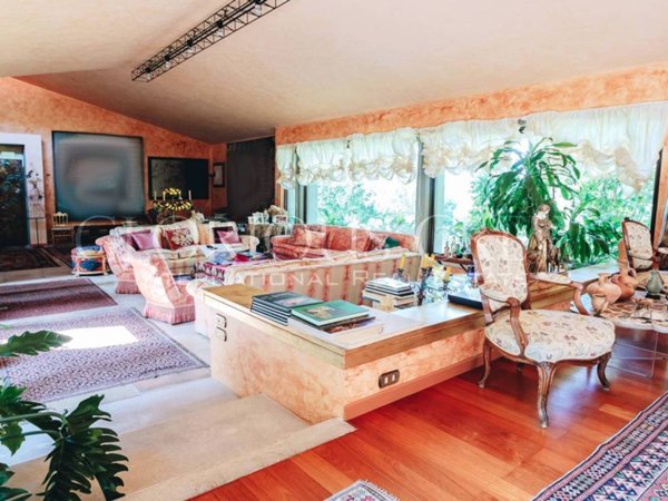 casa indipendente in vendita a Cellatica