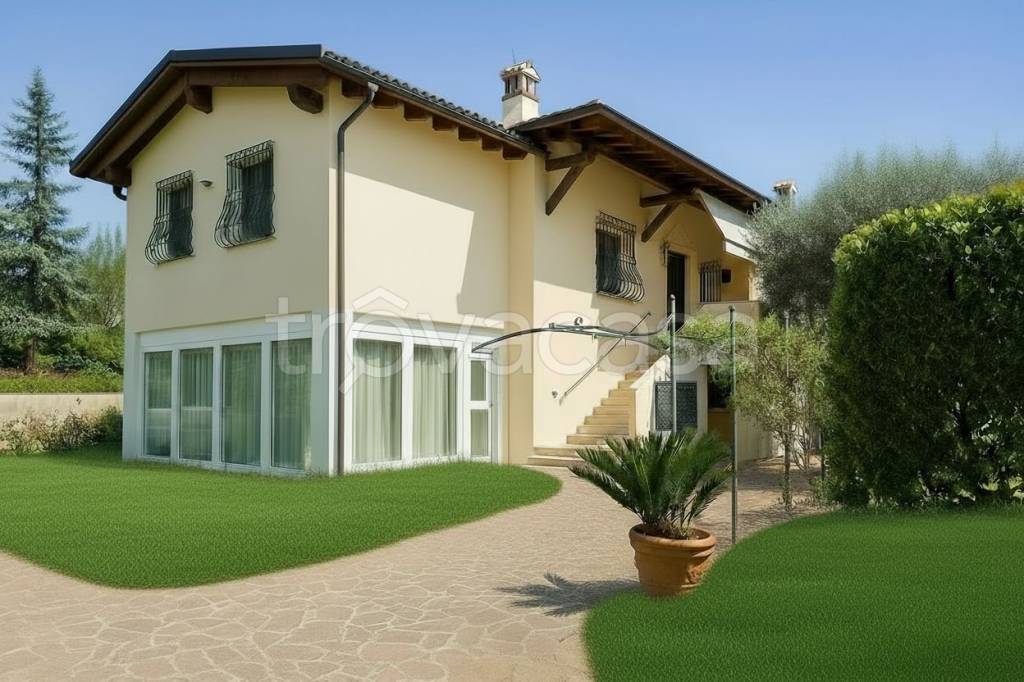 casa indipendente in vendita a Cellatica