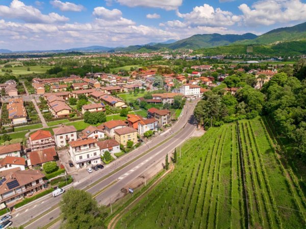 appartamento in vendita a Cellatica