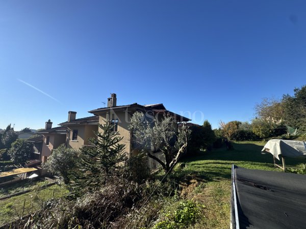 casa indipendente in vendita a Cellatica