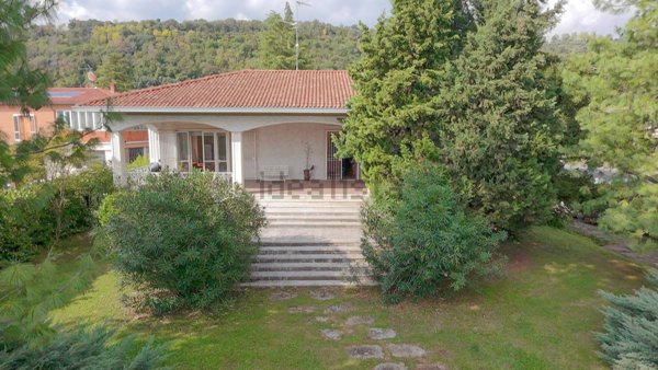 casa indipendente in vendita a Cellatica