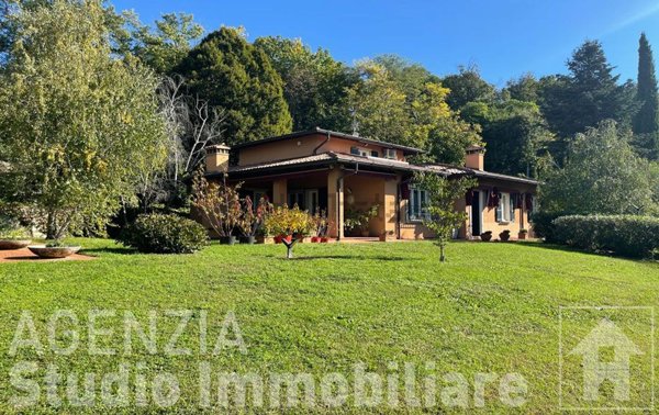 casa indipendente in vendita a Cellatica