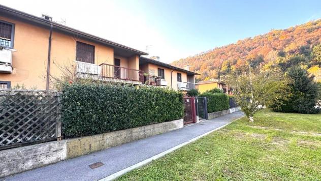 casa indipendente in vendita a Cellatica